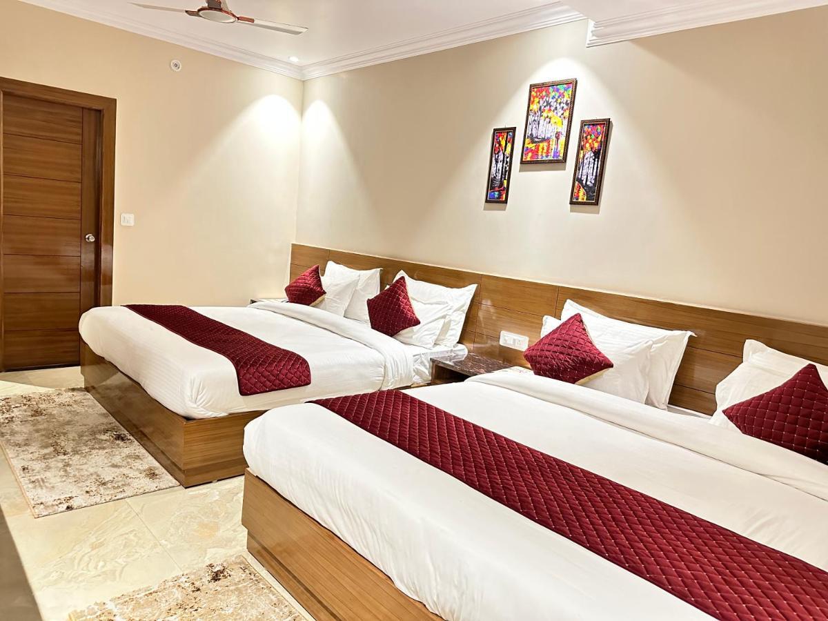 Highlands Hotel Rishīkesh Extérieur photo