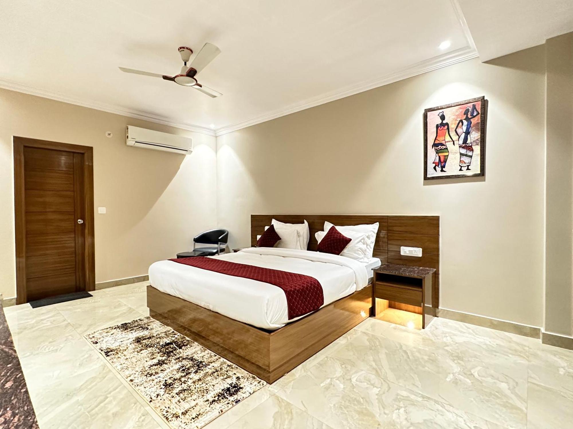 Highlands Hotel Rishīkesh Extérieur photo